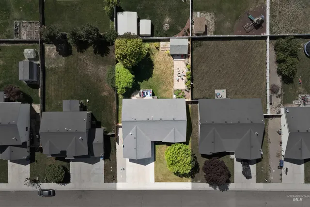 $379,000 | 1509 North Cedar Street, Jerome, ID 83338