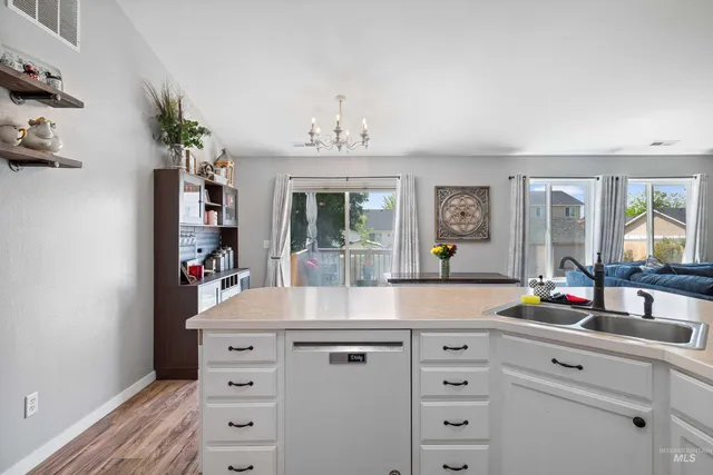 $379,000 | 1509 North Cedar Street, Jerome, ID 83338