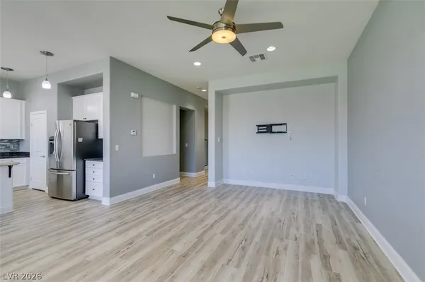 $2,894 | 6538 Grand Concourse Street, Las Vegas, NV 89166