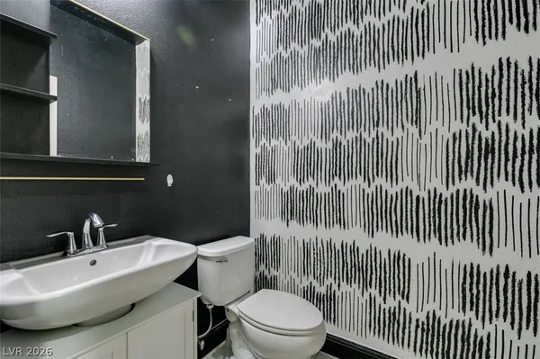 $2,894 | 6538 Grand Concourse Street, Las Vegas, NV 89166