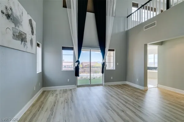 $2,894 | 6538 Grand Concourse Street, Las Vegas, NV 89166