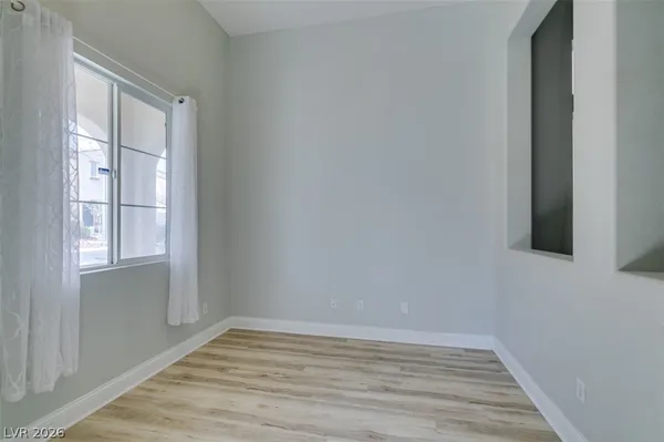 $2,894 | 6538 Grand Concourse Street, Las Vegas, NV 89166