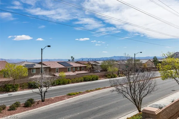 $2,894 | 6538 Grand Concourse Street, Las Vegas, NV 89166