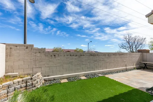 $2,894 | 6538 Grand Concourse Street, Las Vegas, NV 89166