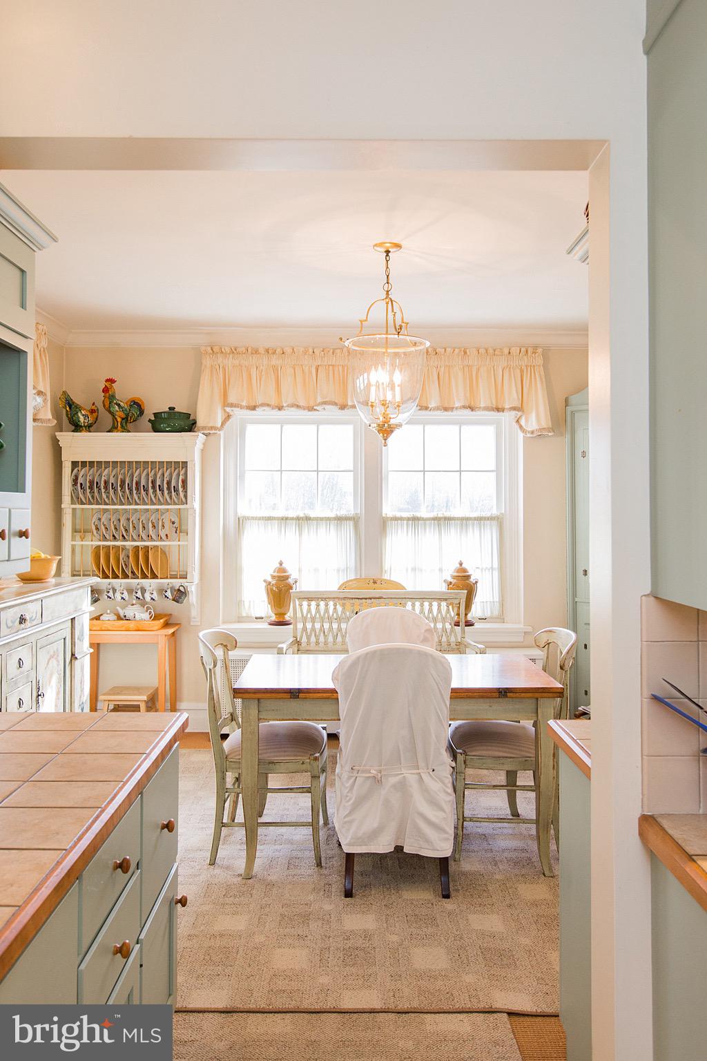 41 Hess Boulevard Lancaster, PA 17601 - Photo 21 of 63 a dining room with furniture and a window
