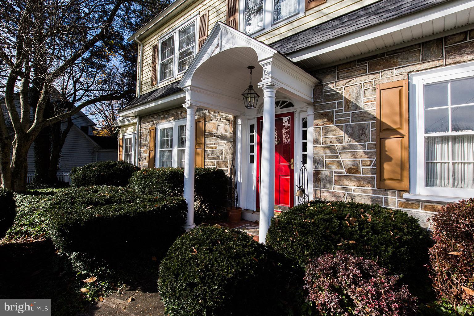 41 Hess Boulevard Lancaster, PA 17601 - Photo 6 of 63 a front view of a house