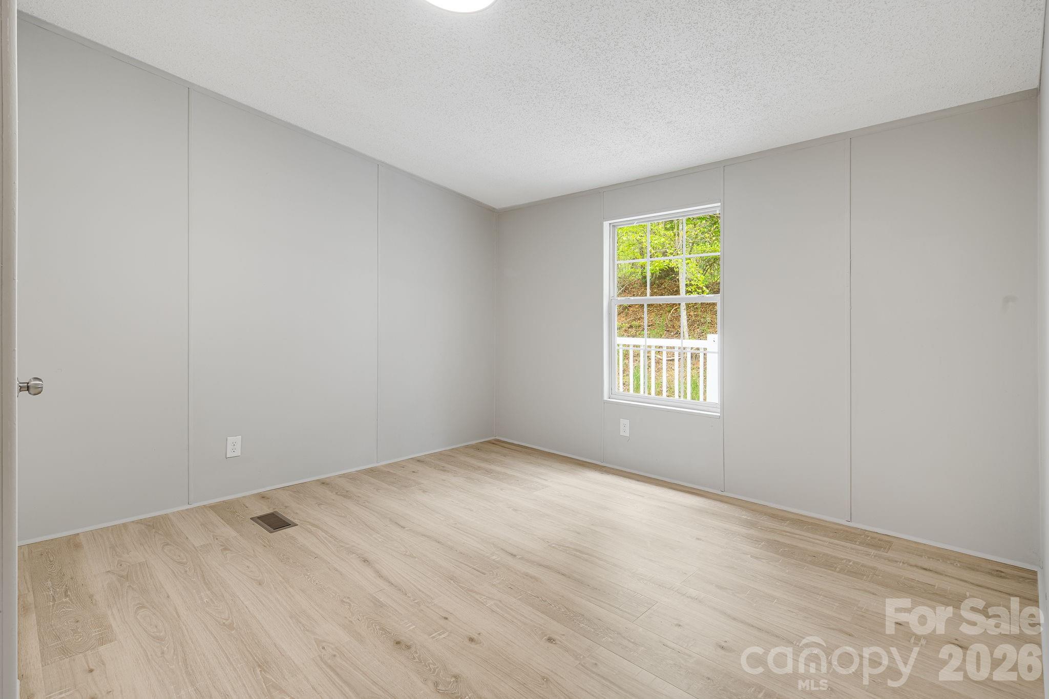 90 High Point Road Weaverville, NC 28787 - Photo 17 of 37