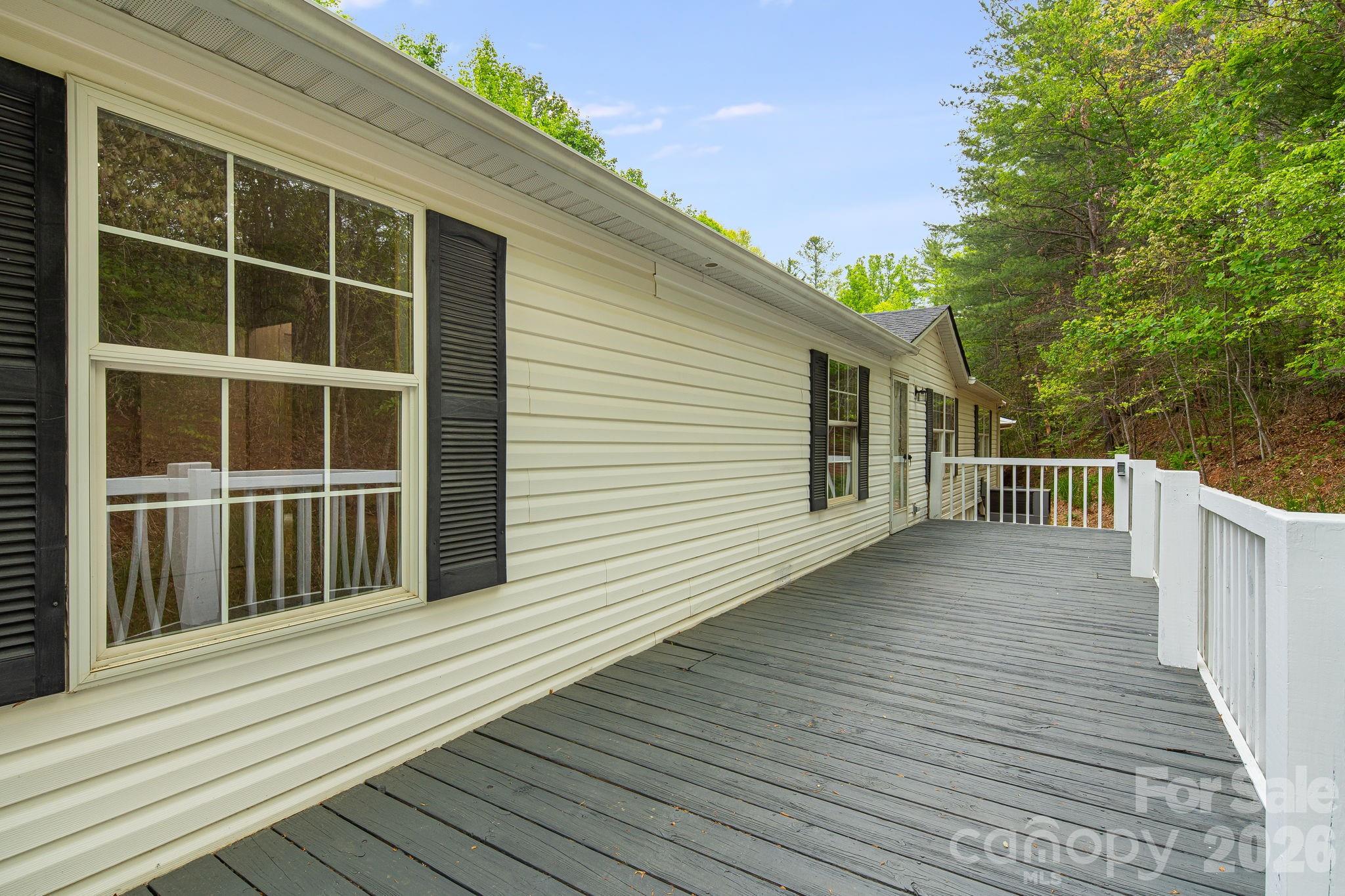 90 High Point Road Weaverville, NC 28787 - Photo 3 of 37
