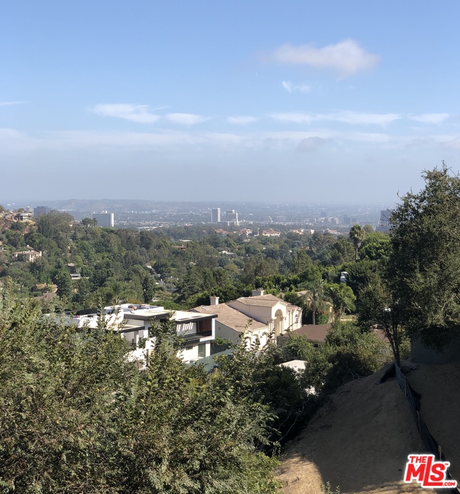 960 North Tigertail Road Los Angeles, CA 90049 - Photo 10 of 13 an aerial view of multiple house