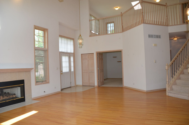 1738 Park Ridge Point, Unit 1738 Park Ridge, IL 60068 - Photo 3 of 25