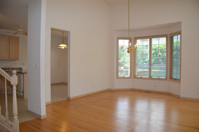 1738 Park Ridge Point, Unit 1738 Park Ridge, IL 60068 - Photo 7 of 25
