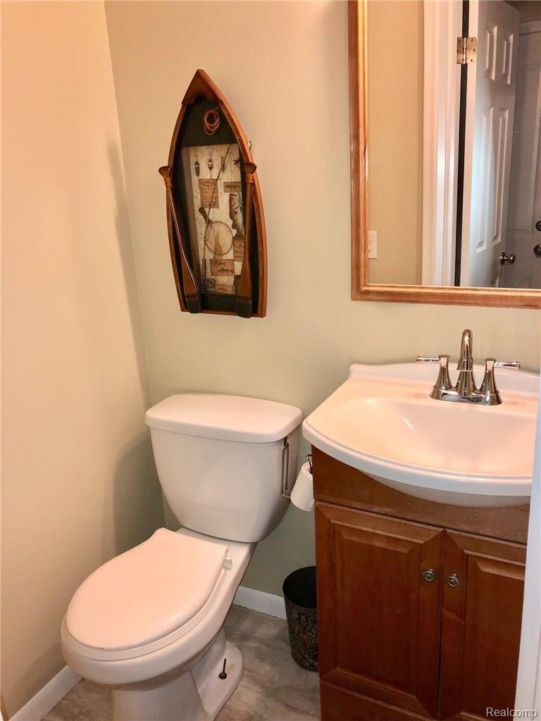 2222 Reid Road Flint, MI 48507 - Photo 18 of 22 image1.jpeg