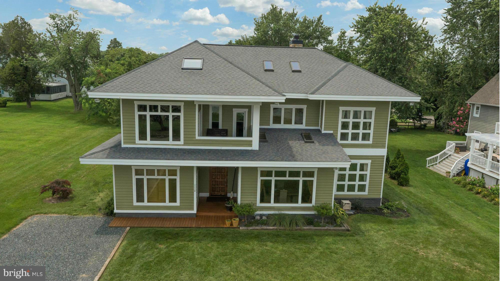 1334 Bay Head Road Annapolis, MD 21409 - Photo 1 of 29 Exterior (Front)