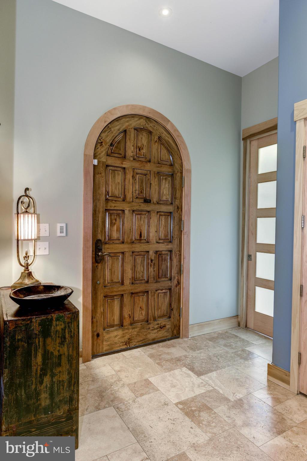 1334 Bay Head Road Annapolis, MD 21409 - Photo 4 of 29 Interior (General)