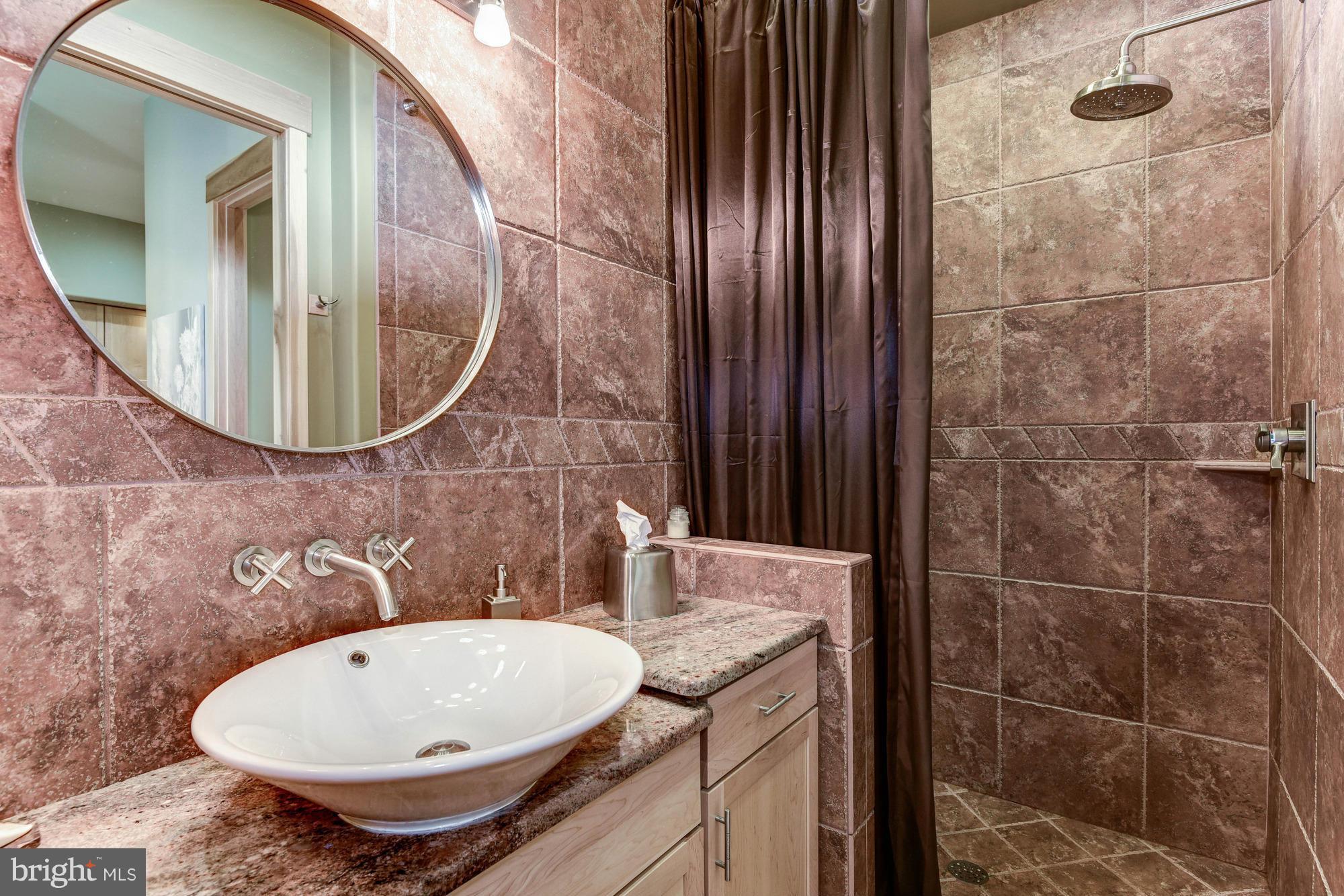 1334 Bay Head Road Annapolis, MD 21409 - Photo 10 of 29 Bath