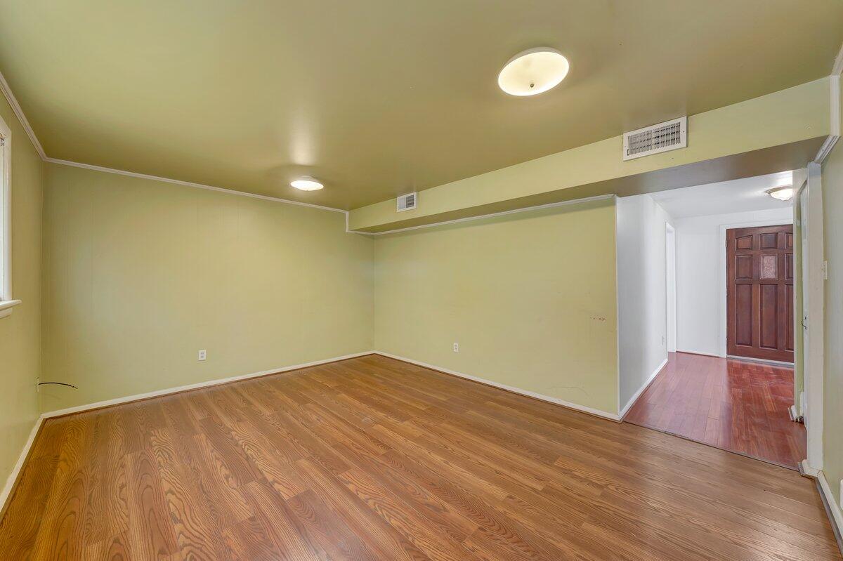 3801 Green Spring Avenue Northwest Roanoke, VA 24017 - Photo 9 of 25 MIB04154