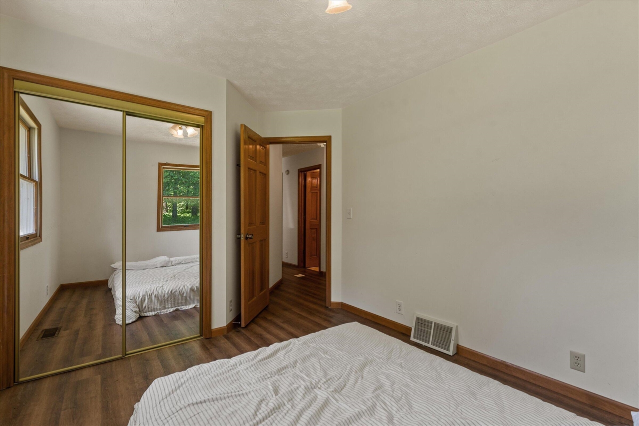 2921 Beebe Road Niles, MI 49120 - Photo 18 of 29