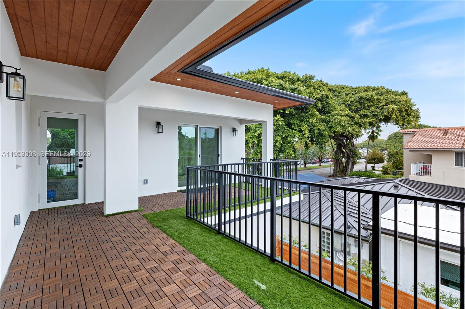 3495 Southwest 3rd Avenue Miami, FL 33145 - Photo 28 of 35 a view of a balcony