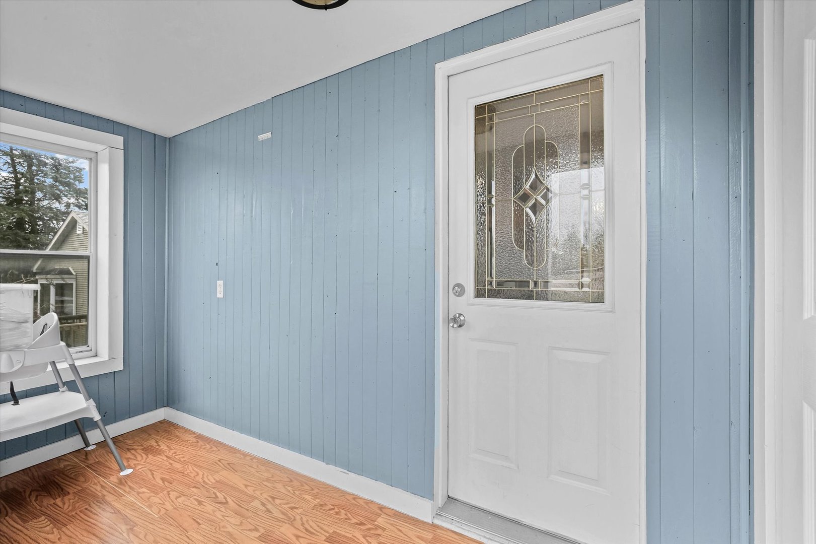 107 Washington Street Congerville, IL 61729 - Photo 7 of 39 a view of an empty room with a window