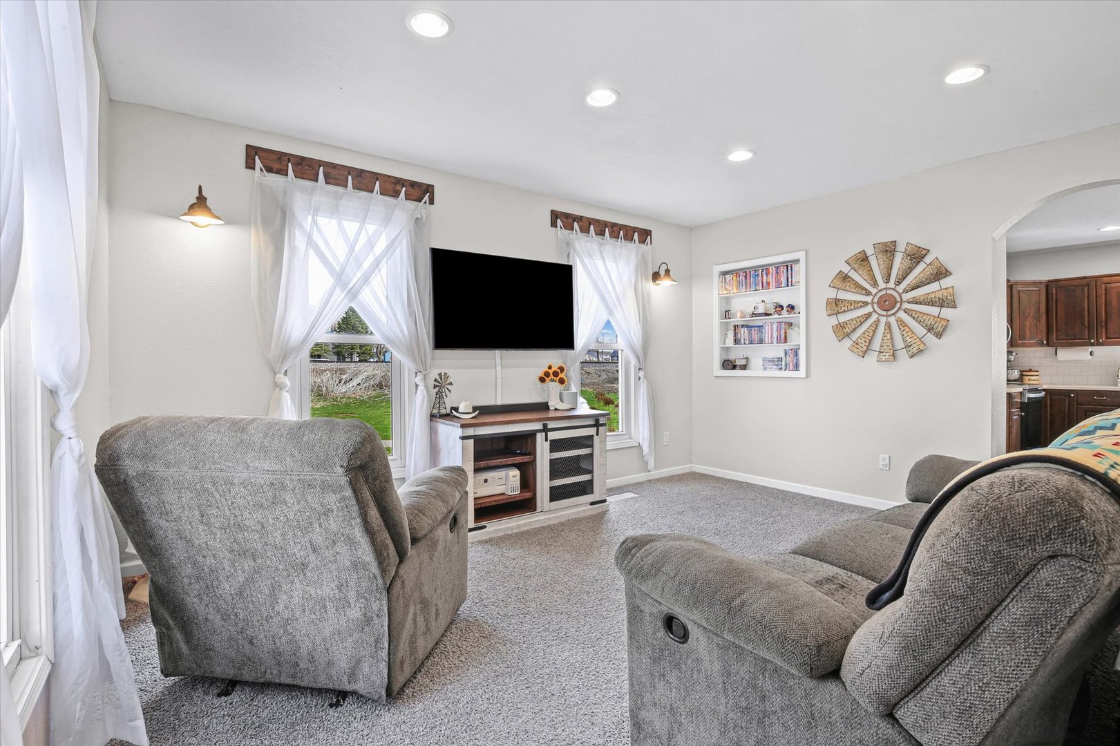 107 Washington Street Congerville, IL 61729 - Photo 9 of 39 a living room with furniture and a flat screen tv