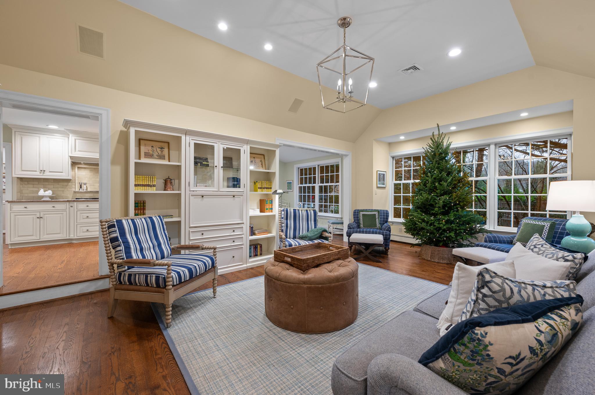 321 Orchard Way Wayne, PA 19087 - Photo 14 of 39