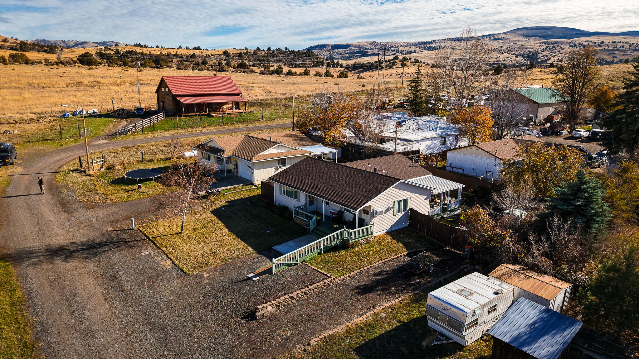 1225 East B Street Fossil, OR 97830 - Photo 2 of 33 an aerial view of a ocean view