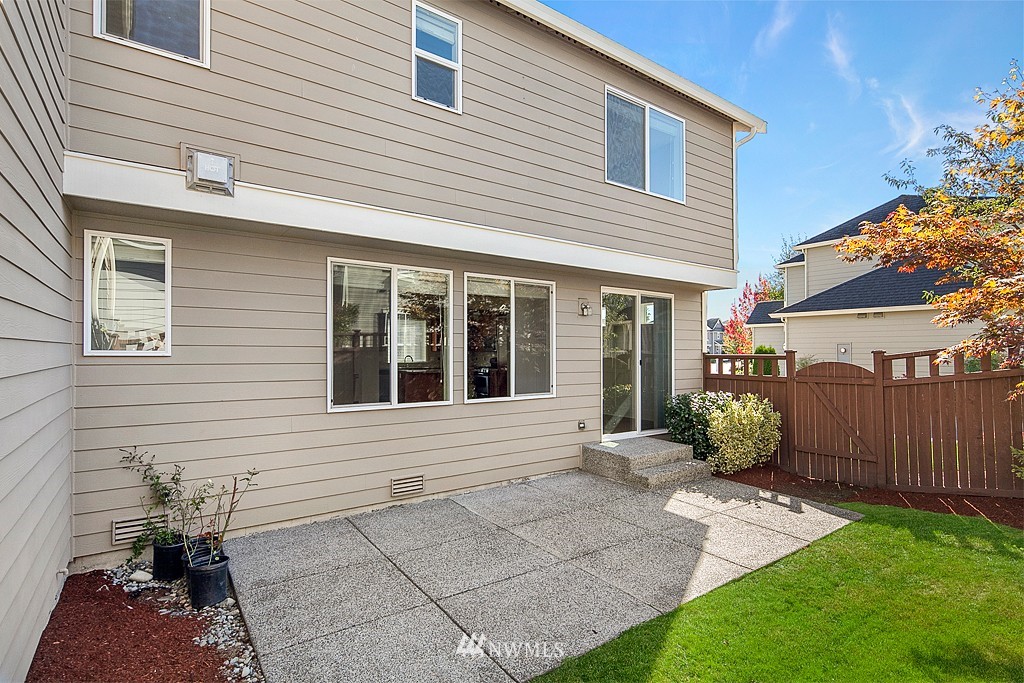 18232 36th Avenue Southeast Bothell, WA 98012 - Photo 16 of 18