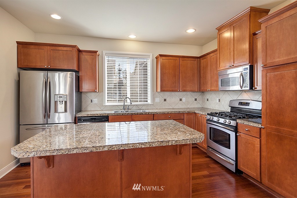 18232 36th Avenue Southeast Bothell, WA 98012 - Photo 5 of 18