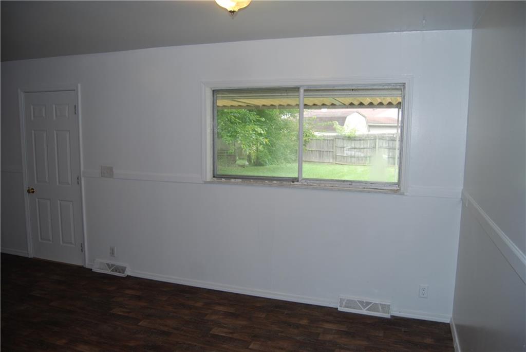 2208 Raintree Drive Anderson, IN 46011 - Photo 11 of 11 Gallery Image 11