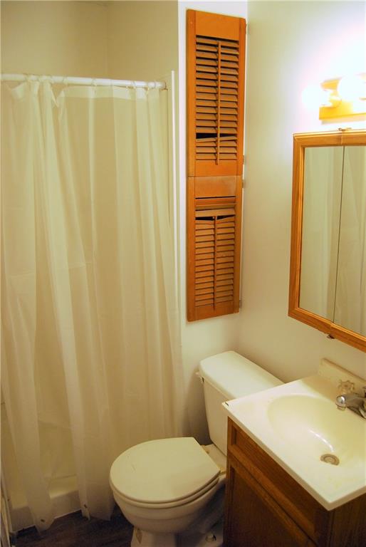 2208 Raintree Drive Anderson, IN 46011 - Photo 5 of 11 Gallery Image 5