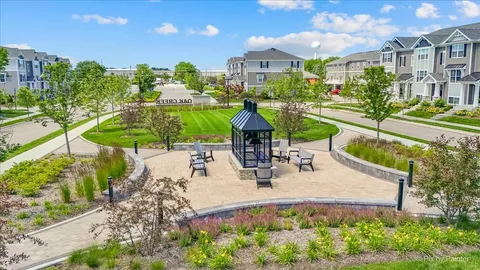 $417,900 | 2041 Sequoia Avenue, Mundelein, IL 60060