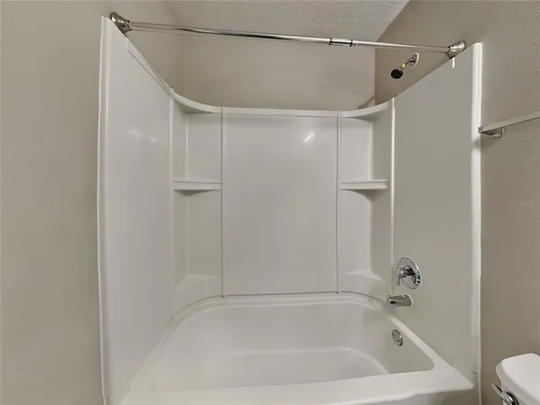 $1,919 | Undisclosed Address, Winter Haven, FL 33880