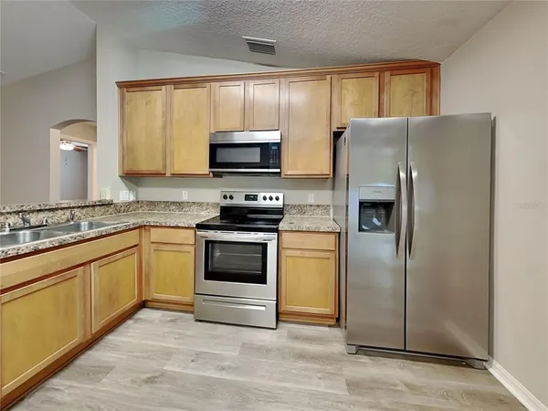 $1,919 | Undisclosed Address, Winter Haven, FL 33880