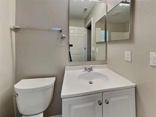 $1,919 | Undisclosed Address, Winter Haven, FL 33880