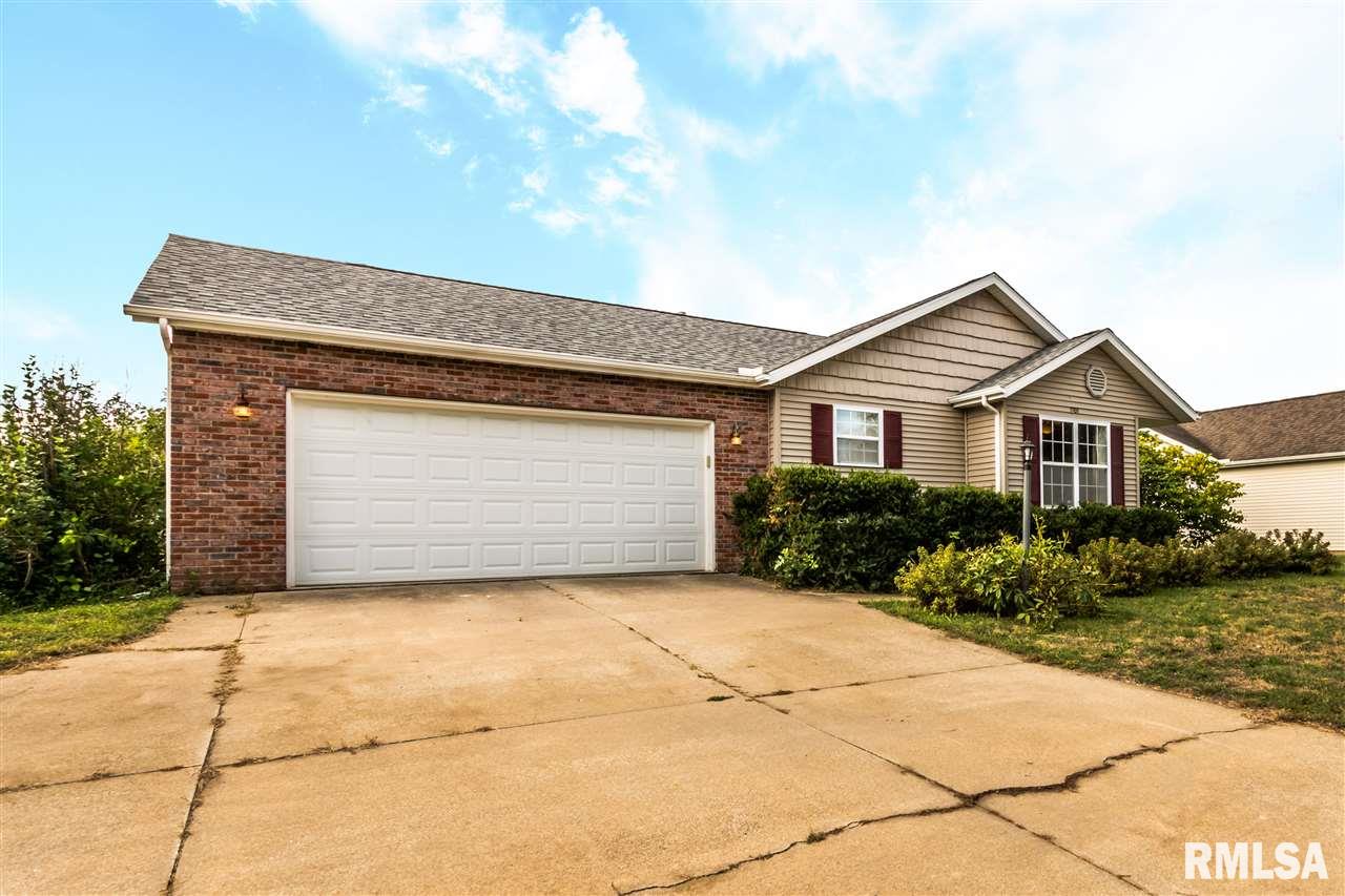 1308 West Cloverdale Road Chillicothe, IL 61523 - Photo 3 of 34 Gallery Image 3