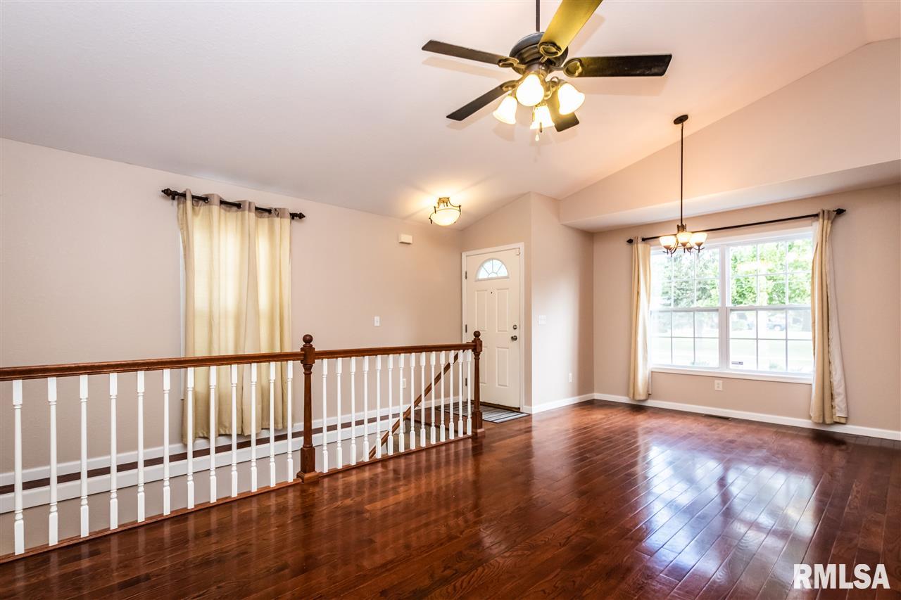 1308 West Cloverdale Road Chillicothe, IL 61523 - Photo 6 of 34 Gallery Image 6