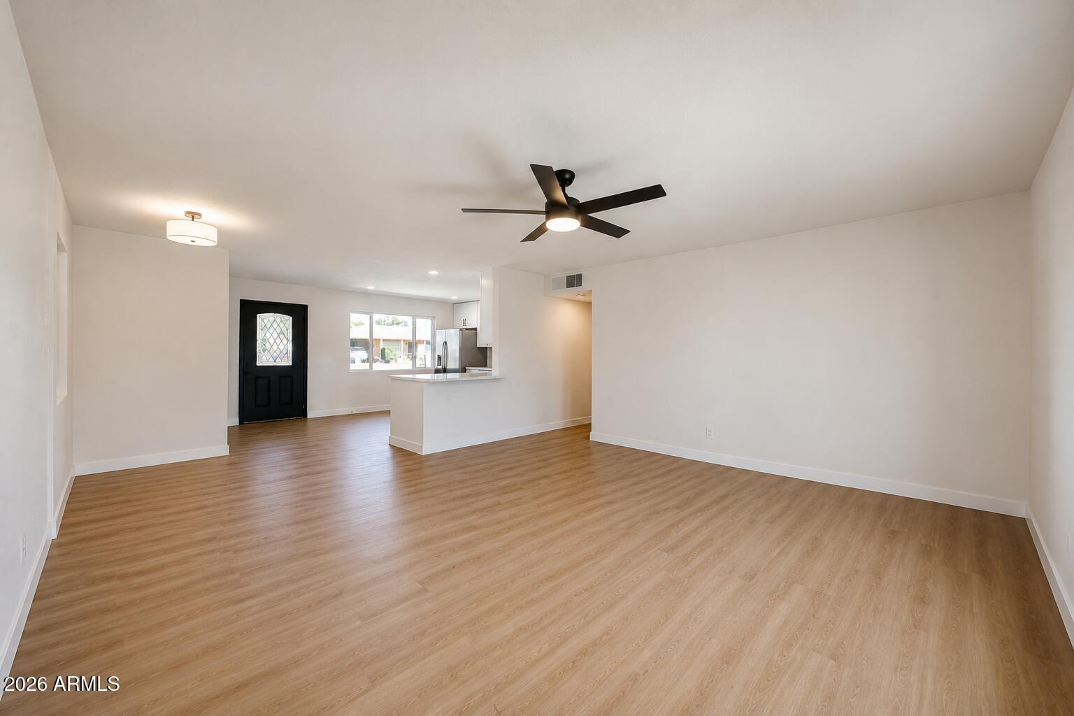 3337 West Ocotillo Road Phoenix, AZ 85017 - Photo 10 of 21 F4A3D07F-80A4-41BD-9898-A5CC7CDF64C0