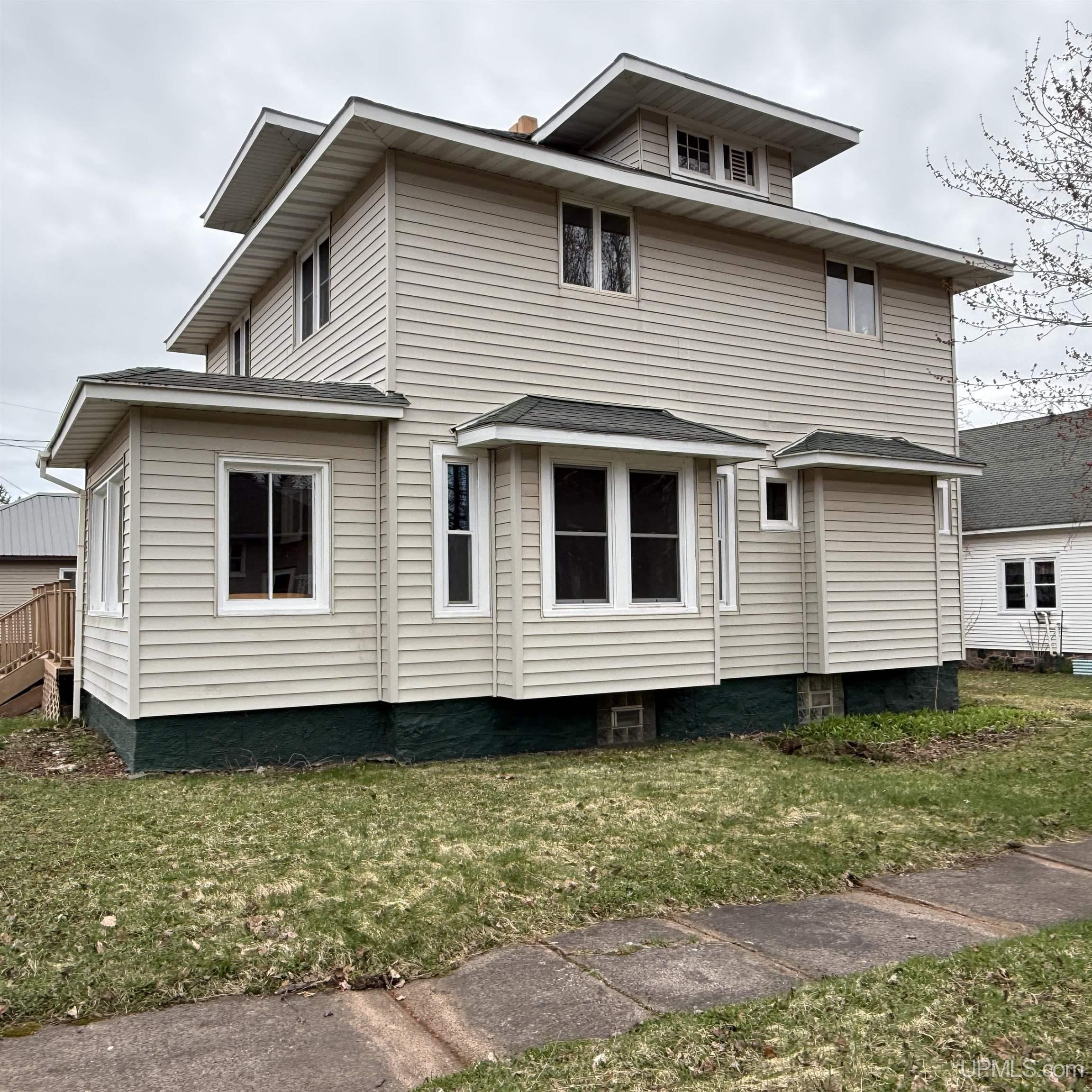 600 Division Street Hurley, WI 54534 - Photo 55 of 58