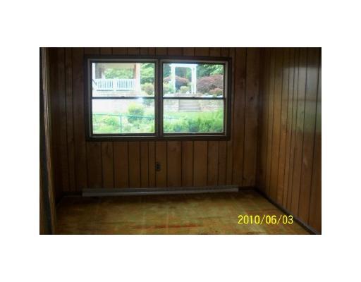 601 Sand Hill Road Mount Pleasant, PA 15666 - Photo 3 of 8 Dining Room.