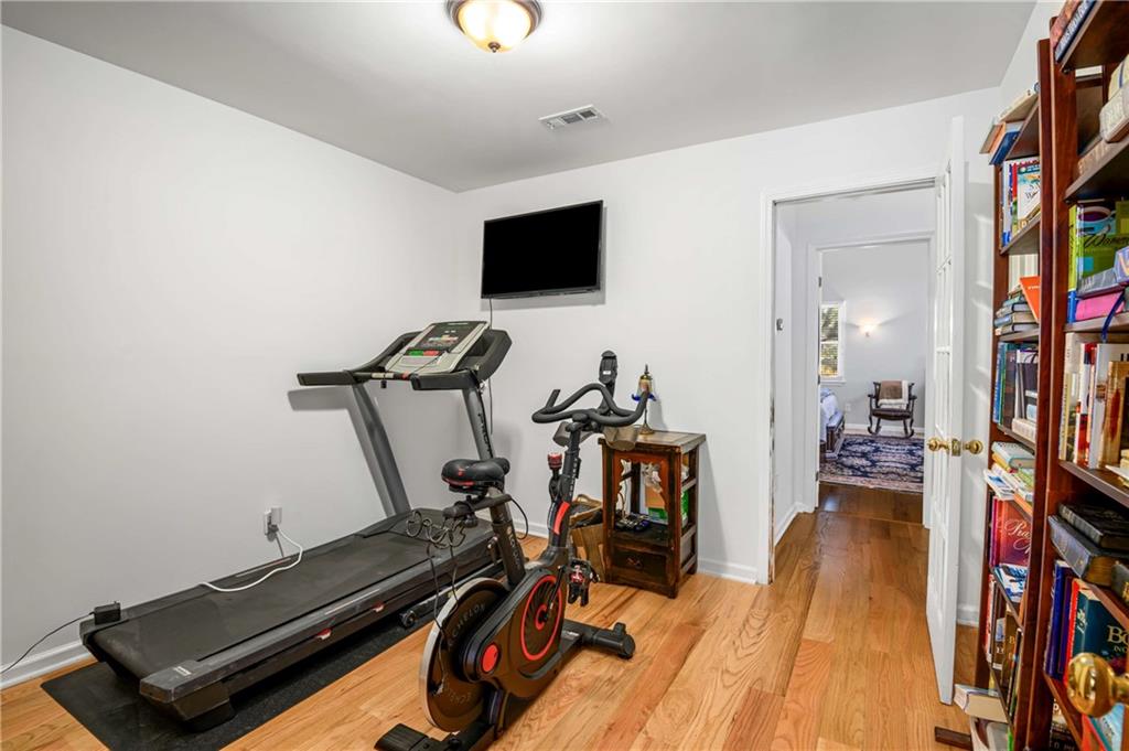 614 Robinson Avenue Southeast Atlanta, GA 30312 - Photo 26 of 74 a view of a room with gym equipment