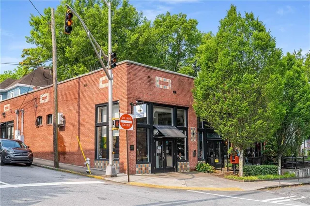 $950,000 | 614 Robinson Avenue Southeast, Atlanta, GA 30312