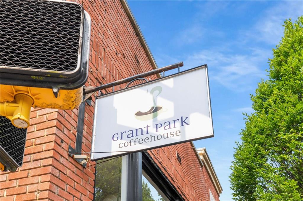 614 Robinson Avenue Southeast Atlanta, GA 30312 - Photo 57 of 74 a sign on the side of a building