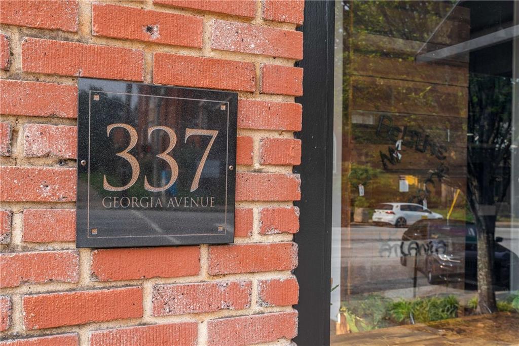 614 Robinson Avenue Southeast Atlanta, GA 30312 - Photo 61 of 74 a close up of a street sign