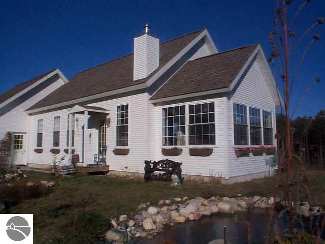 11751 South Gilbert Road Empire, MI 49630 - Photo 1 of 7 1647017.JPG