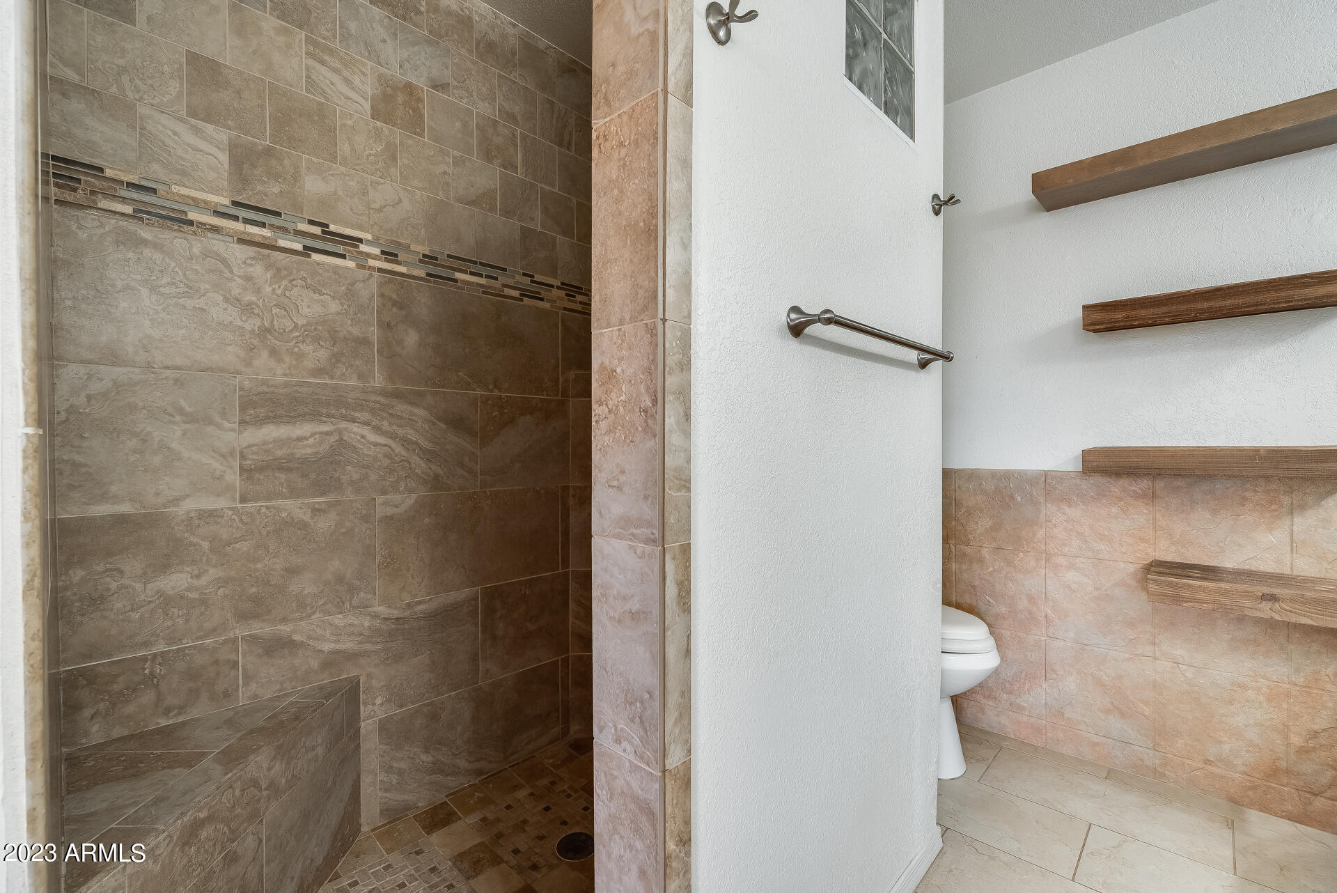 7143 West Zak Road Phoenix, AZ 85043 - Photo 20 of 32 Gallery Image 20