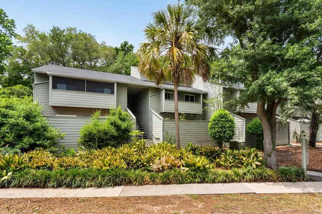 $435,000 | 1142 Village Creek Lane, Unit 4, Mount Pleasant, SC 29464