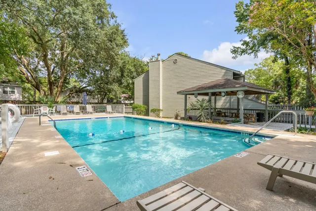 $435,000 | 1142 Village Creek Lane, Unit 4, Mount Pleasant, SC 29464