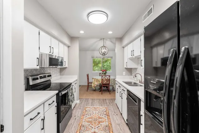 $435,000 | 1142 Village Creek Lane, Unit 4, Mount Pleasant, SC 29464