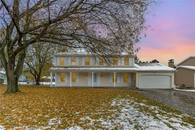 $299,900 | 23 Cider Creek Circle, Greece, NY 14616