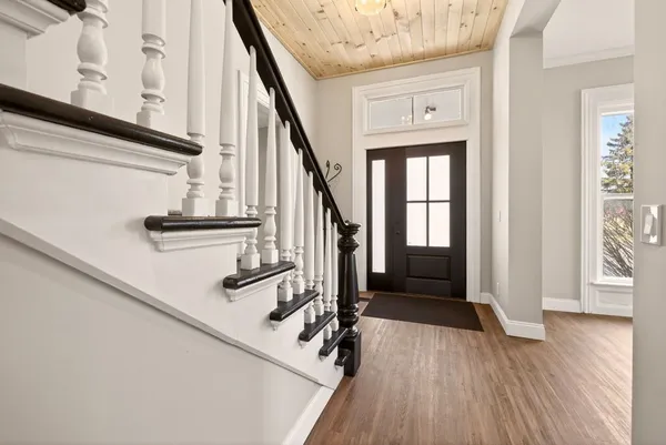 $1,999,999 | 4765 Seneca Point Road, Canandaigua Town, NY 14424